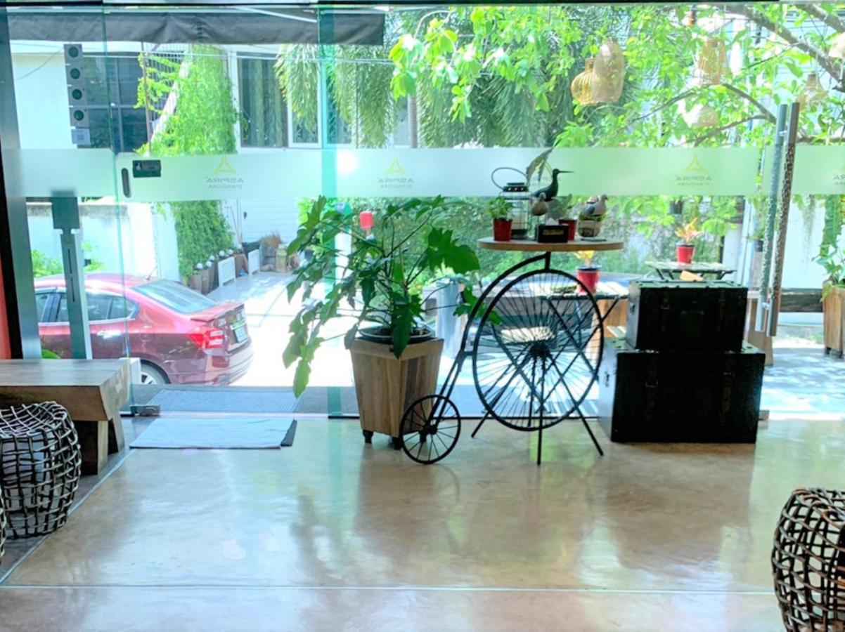 Aspira D'Andora Sukhumvit 16 - Asoke Hotel Банкок Екстериор снимка